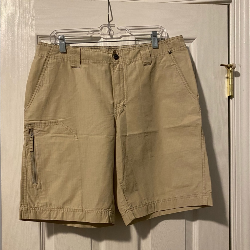 Columbia Shirts - NWOT